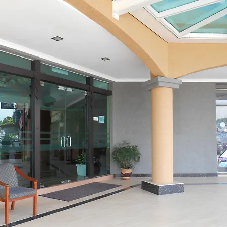 Sai Villa Hotel Near Klia & Klia2-2